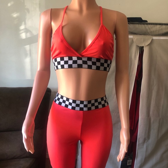 💕Two Piece Short Set💕 - Picture 2 of 10